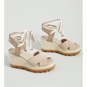 Sorel womens Joanie tan hi ankle lace wedge sandals size 9